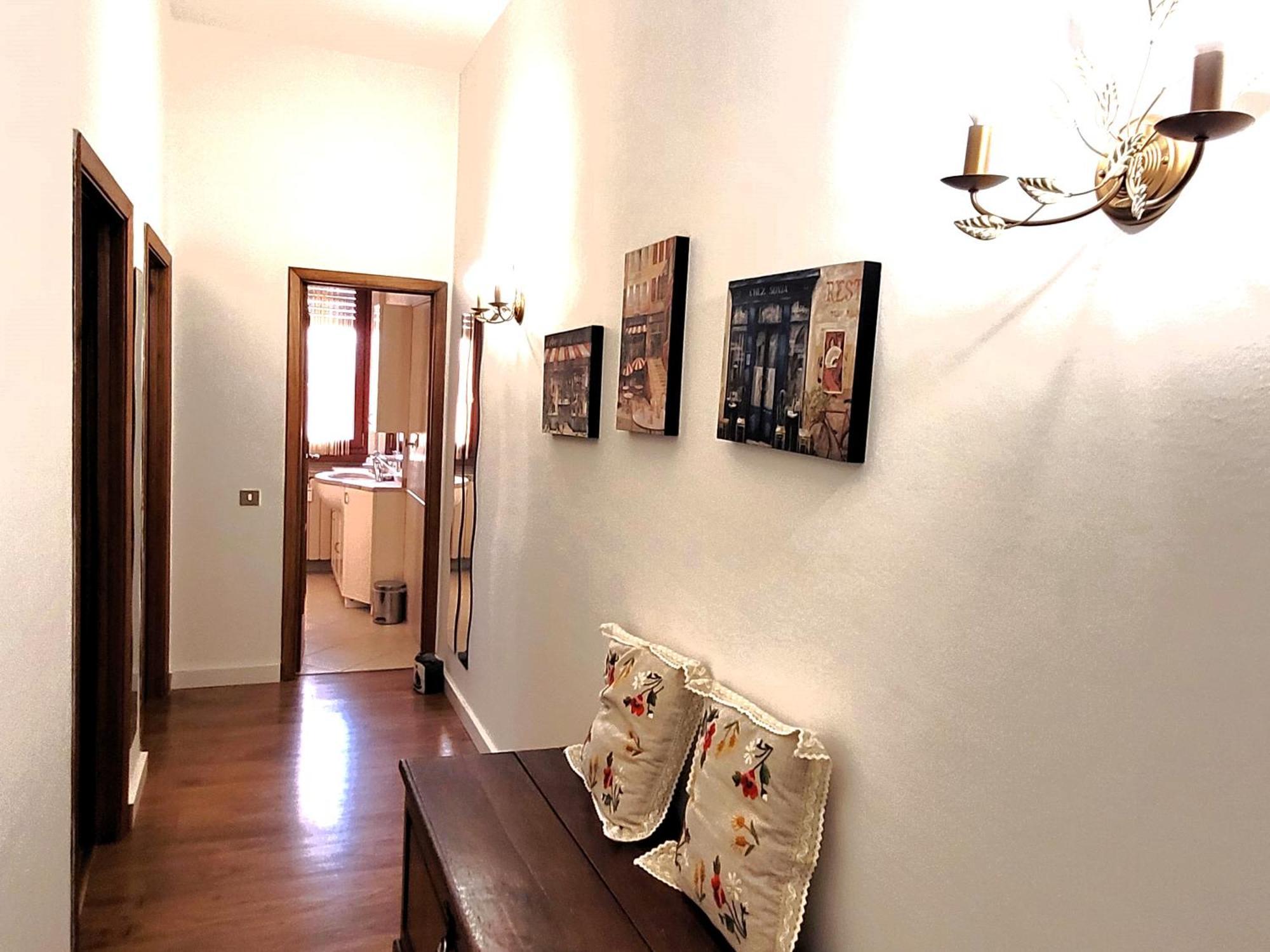 Appartamento Away - Pape's Cozy Apartment, Near Airport - 14 Min From Center-10 Minutes Walk From The Baker Hughes Firenze